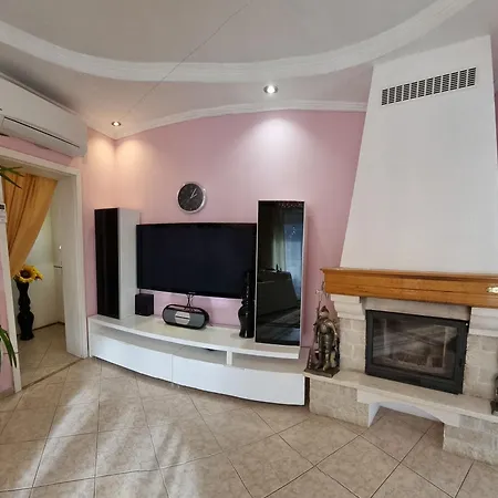Adriatik Villa
